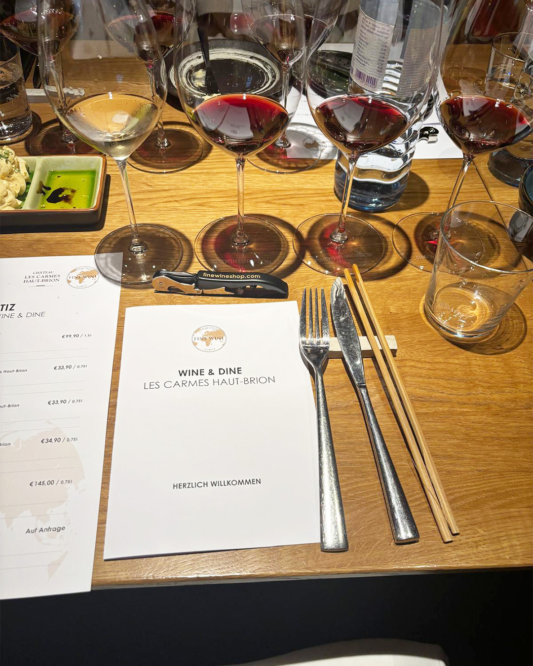 Wine & Dine Les Carmes Haut-Brion Menükarte Die Menükarte vom Wine & Dine mit Chateau Les Carmes Haut-Brion am 23. April 2025.